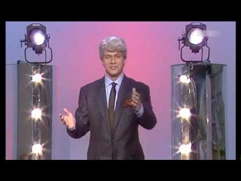 Youtube: Hape Kerkeling - Ansage Rudi Carrell-Show 1993