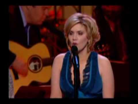 Youtube: Alison Krauss - Jolene