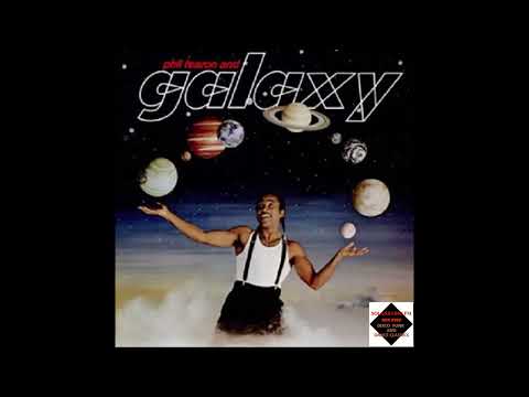 Youtube: Phil Fearon & Galaxy  -  Dancing Tight