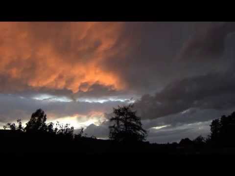 Youtube: Marshmallow-Cloud, Perverse Wolke bei Sonnenuntergang