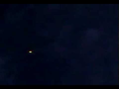 Youtube: UFO nad Giżyckiem lipiec 2011