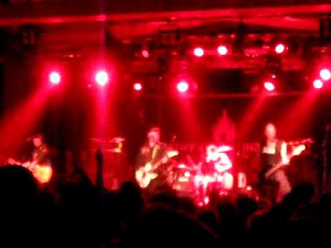 Youtube: Stiff Little Fingers - Alternative Ulster (Punk And Disorderly 2010 Berlin)