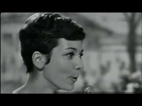 Youtube: Dorthe - Junger Mann mit roten Rosen 1964