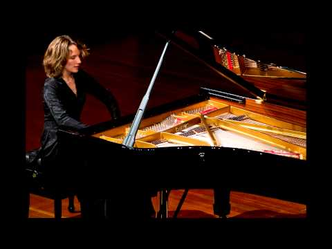 Youtube: Mozart - Piano Sonata No. 8 (Hélène Grimaud)