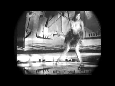 Youtube: (1925) Josephine Baker dancing the original charleston