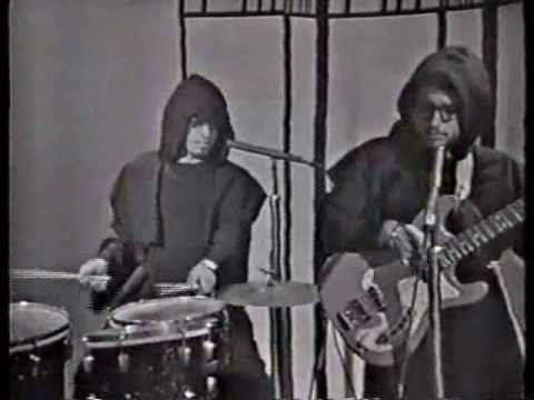 Youtube: Pobre niña - Los Monjes 1965 - video