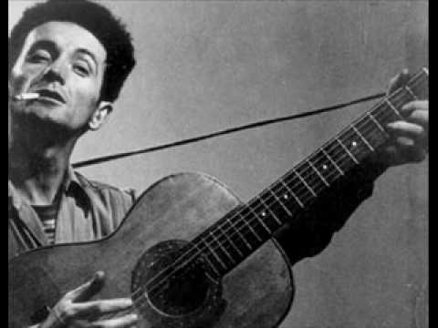 Youtube: Tear the fascists down - Woody Guthrie