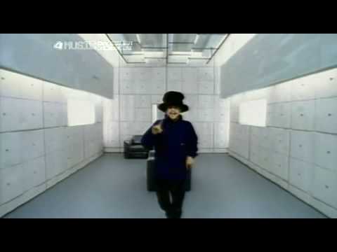 Youtube: JAMIROQUAI-VIRTUAL INSANITY