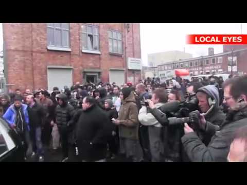 Youtube: Copenhagen shooting: 500 gather for gunman's funeral