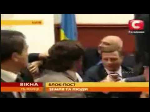 Youtube: Vitali Klitschko fights corruption in Ukrainian parliament!