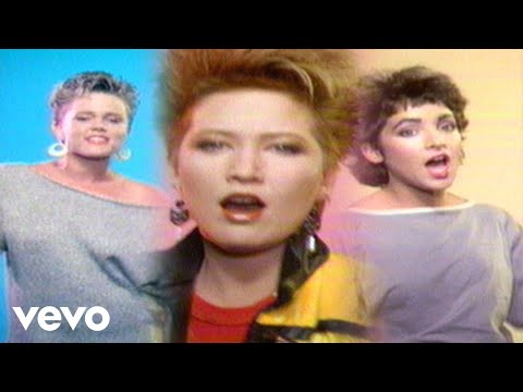 Youtube: The Go-Go's - Head Over Heels