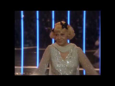 Youtube: Ginger e Fred: in scena (seconda parte) | Fellini, 1986 | Mastroianni, Masina