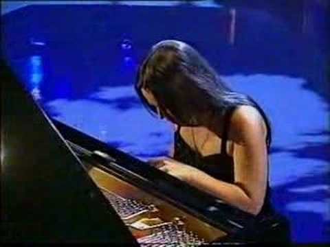 Youtube: Anna Gourari - Skrjabin: Etude c-sharp minor, op.2