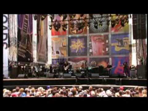 Youtube: Steve Vai (Incredible Guitar Performance)