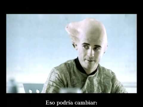 Youtube: Greenpeace Spot Aliens deutsch + subtitulos español