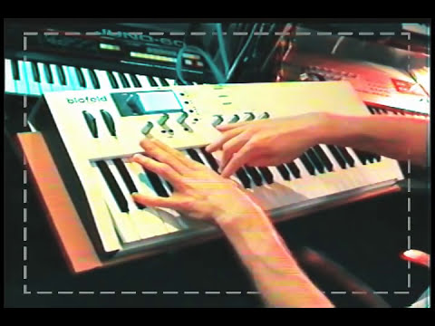 Youtube: Waldorf Blofeld | demo by Jexus / WC Olo Garb (part 1 of 2)