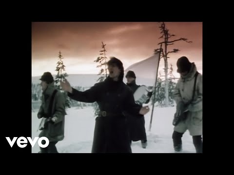 Youtube: U2 - New Year's Day (Official Music Video)