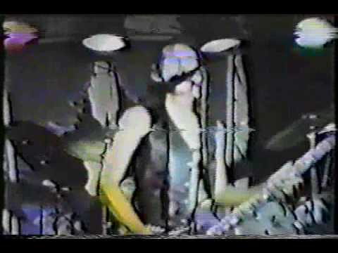 Youtube: Amebix - Monolith /Nobody Driving (live 1987)