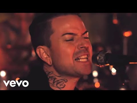 Youtube: Hollywood Undead - California Dreaming