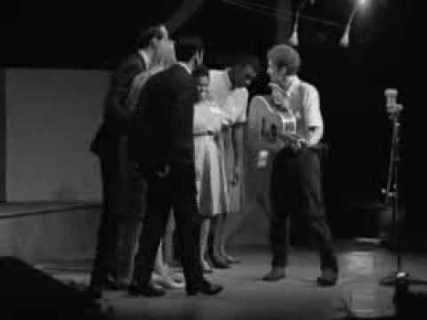 Youtube: Bob Dylan - (Blowin' In The Wind) - "From Newport Folk Festival" 1963.