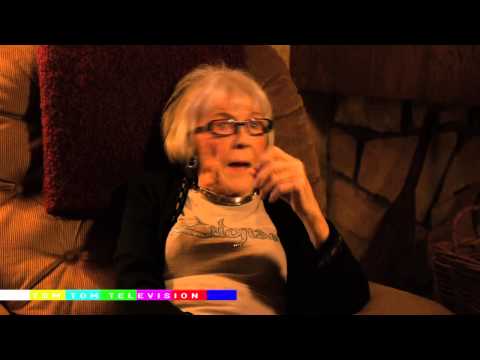 Youtube: Viola Smith: America's Original Hep Girl on Tom Tom TV