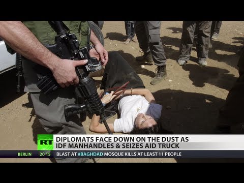 Youtube: Israeli troops manhandle EU diplomats delivering aid to Palestinians