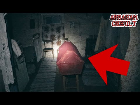 Youtube: Paranormale Aktivitäten in einem Hexen - Spukhaus !!! | Geisterakte 17