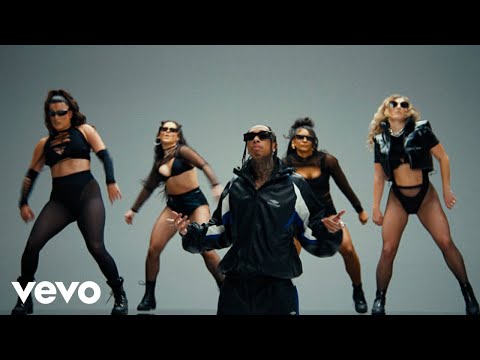 Youtube: Tyga - Bops Goin Brazy (Official Video)