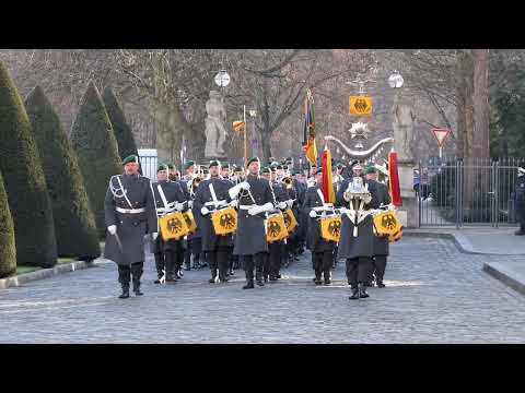 Youtube: Yorck'scher Marsch + Preußens Gloria 19.01.2023 Schloss Bellevue