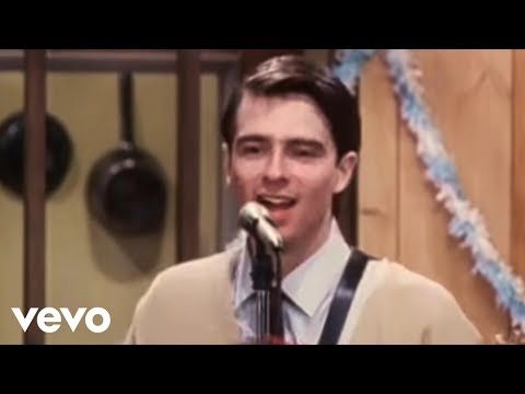 Youtube: Weezer - Buddy Holly (Official Music Video)
