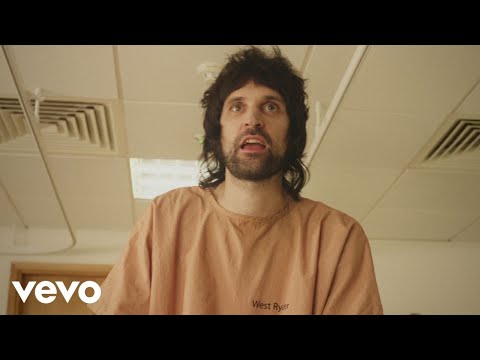 Youtube: Kasabian - You're In Love With a Psycho (Official Video)