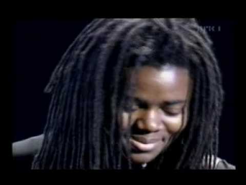 Youtube: Baby Can I hold you ... Tracy Chapman.