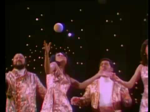 Youtube: The 5th Dimension   Age of Aquarius 1969