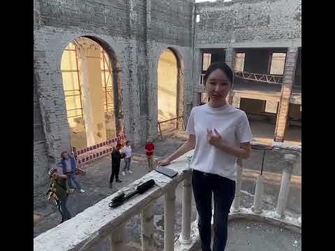 Youtube: Ukraine War: Chinese Opera Singer Performs Soviet Song in Ruins of Mariupol Theatre Where 100s Died