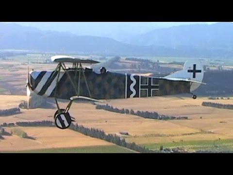 Youtube: Fokker D.VII - WW1 German fighter 1918