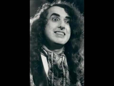 Youtube: Tiny Tim - People Are Strange