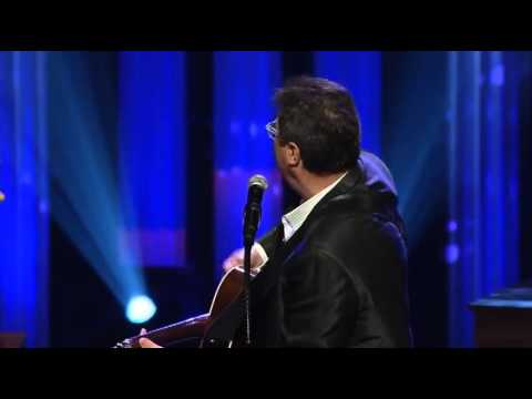 Youtube: Vince Gill and Patty Loveless Perform "Go Rest High On That Mountain" at George Jones' Funeral