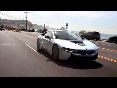 Youtube: First Drive: BMW i8 - /CHRIS HARRIS ON CARS