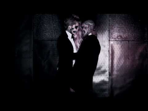 Youtube: Lady Gaga & Rick Genest (Zombie Boy)