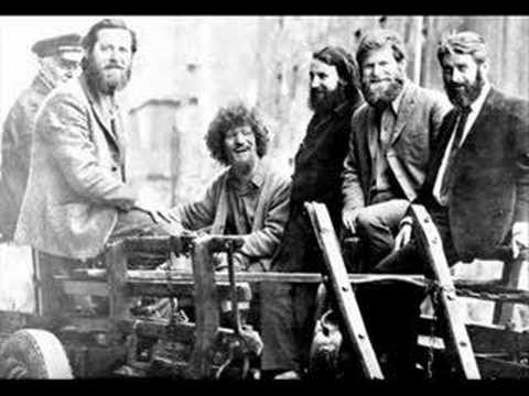 Youtube: The Dubliners - Whiskey in the Jar