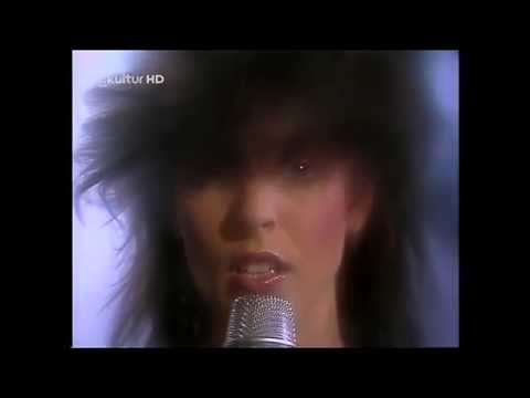 Youtube: Nena  - 99 Luftballons (ZDF Hitparade 1983) HD