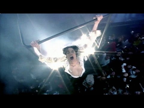 Youtube: Michael Jackson - Earth Song - Wetten Dass '95
