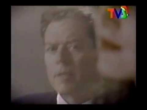 Youtube: Robert Palmer - You Blow Me Away (1994) Video oficial