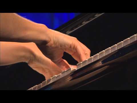 Youtube: RACHMANINOV: Prélude, op.32 no.5 in G major Moderato - Valentina Lisitsa