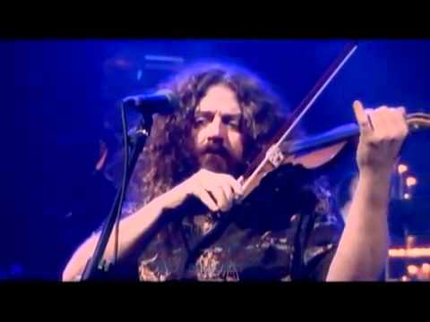Youtube: Kansas Dust in the Wind live unplugged