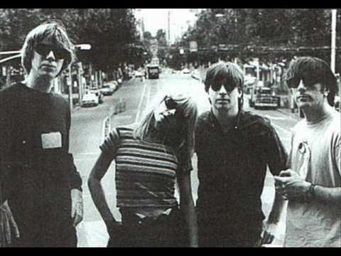 Youtube: Sonic Youth-Sunday