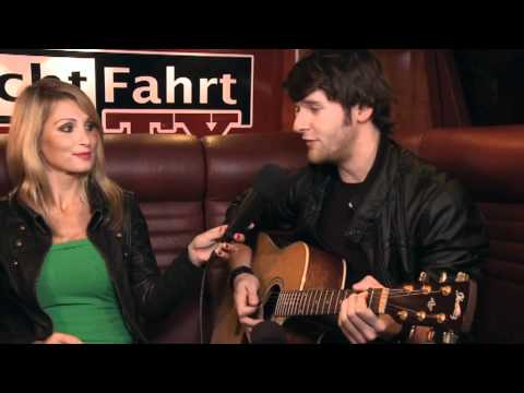 Youtube: Glasperlenspiel - Echt (live and acoustic @ Nachtfahrt TV)