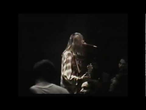Youtube: Nirvana - Even In His Youth [Live 1989]