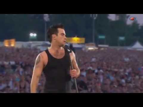 Youtube: Robbie Williams - "Me and my monkey" (Live @ Knebworth)