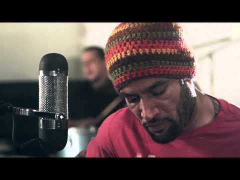 Youtube: Ben Harper & The Innocent Criminals - Jah Work (A Lewis Marnell Tribute)